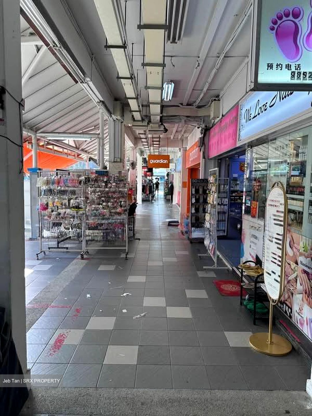 Ang Mo Kio Avenue 10 (D20), Shop House #579587601